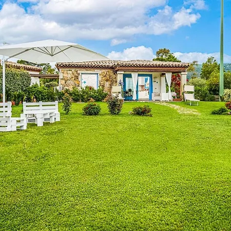 Apartment G2, 300mt From The Budoni